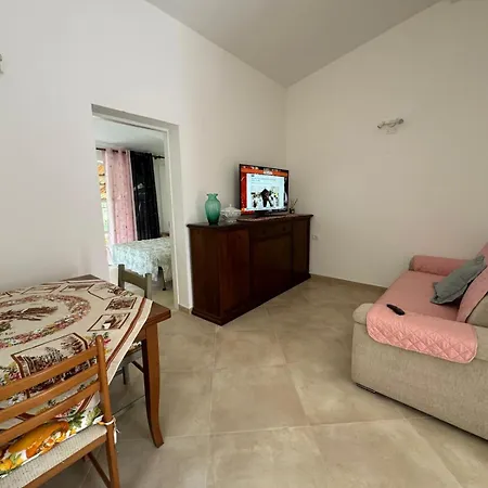 アパート Villino Norsi ポルトフェッラーイオ