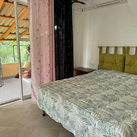 アパート Villino Norsi ポルトフェッラーイオ